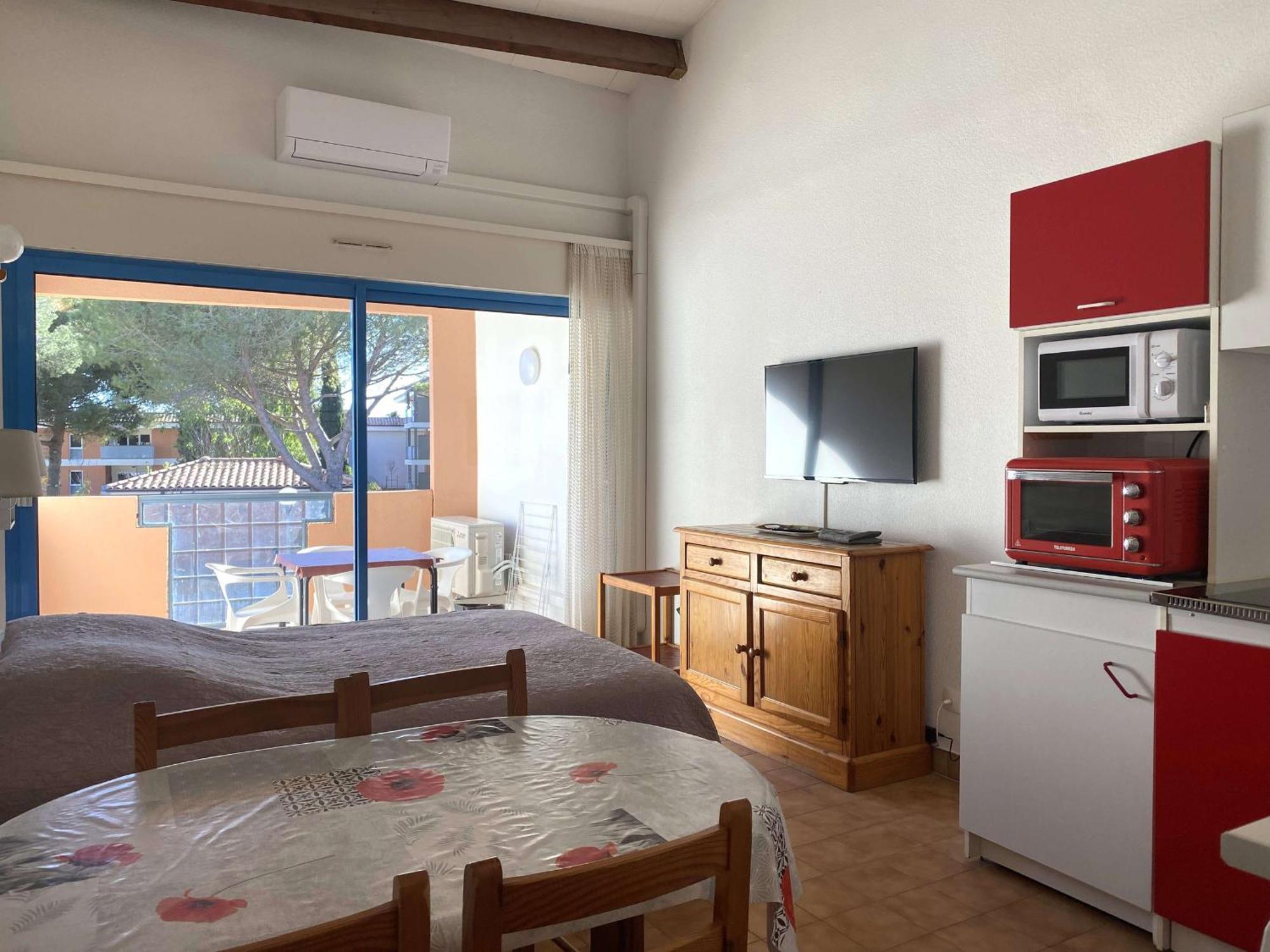 Studio Cosy Avec Terrasse, Parking, Proche Thermes - Balaruc-Les-Bains - Fr-1-553-89 Exterior photo